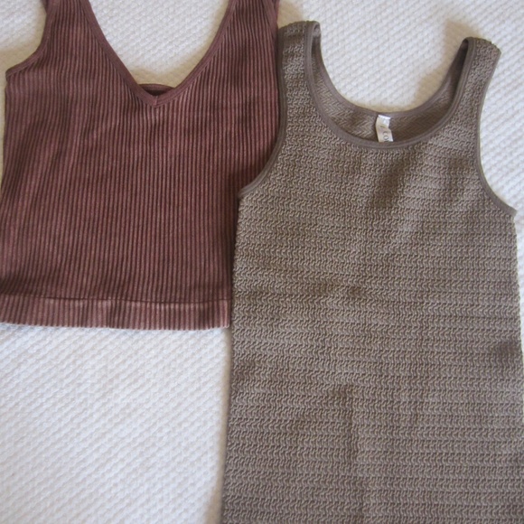 Brown Tank Bundle! 2 cute brown tank tops - Size Medium - Picture 2 of 4